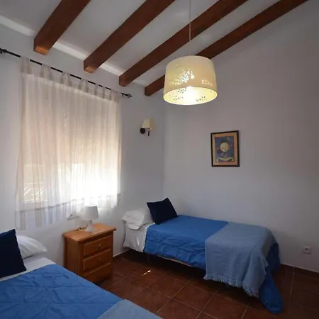 Loli Imaroga Villa *